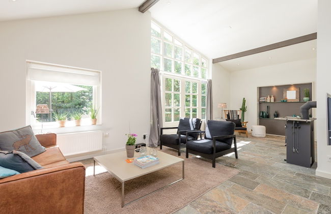 Beautiful Holiday Home With Sauna - Photo 15