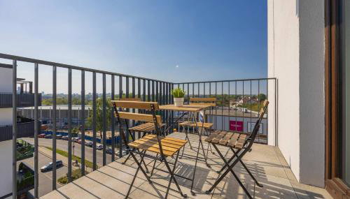 Exceptional Apartment in Warsaw with Parking by Noclegi Renters - Foto 5