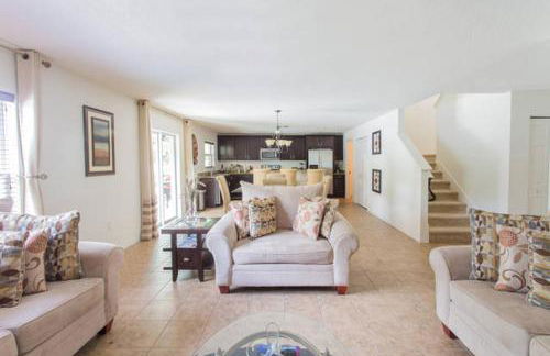 Clearwater Holiday Home - Photo 4