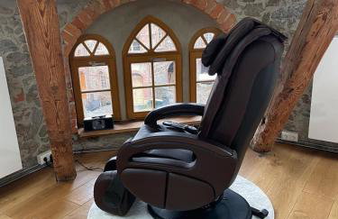 HexenburgbeiDresden mit Faßsauna 4 Raum Architektengaleriewohnung mit Whirlwanne, Kamin, Balkon-Nähe Sächsische Schweiz Dresden - Foto 21