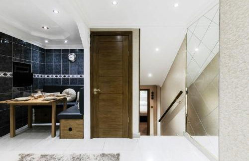 Chic 3BDR in Prime Central Location - Foto 24