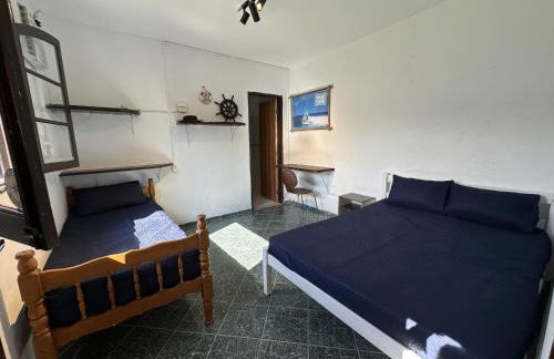 Baleia Pé na Areia - Foto 1