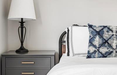 Chic 3BR Home with Fire Pit-Private Yard-Family Friendly - Foto 36