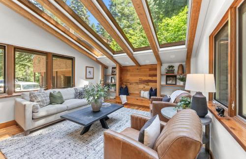 Carpe Montem - Modern, Views, Large Deck, Hot Tub, Private - Foto 9