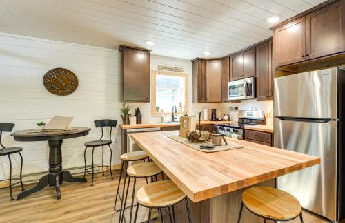 Lake Days, Links and Trails! Danbury Cottage - Foto 2