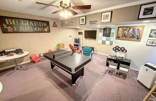 3Bed house pool hot tub game room 4 m Disney - Foto 45