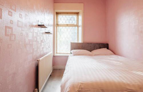 Luxury Unique Townhouse with Hottub & Pizza Oven - Foto 17