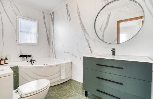 Private Garden Villa near Valencia with Cinema and Gym - Foto 23