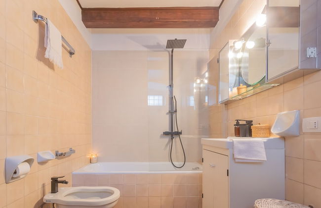 La Piazza di Cernobbio - Photo 40