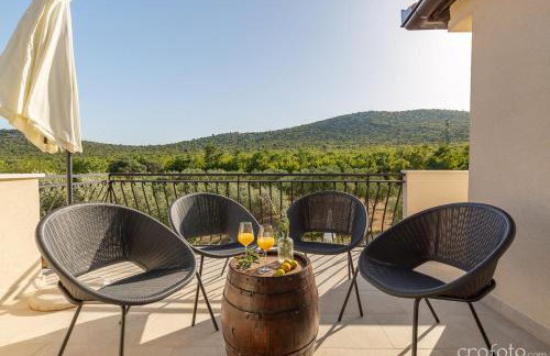 Grandfather's House - Photo 25