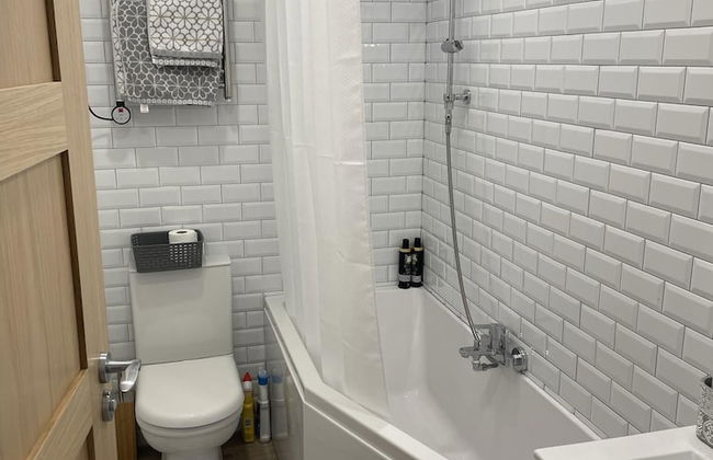 Beautiful Private Detached 1-bed Bungalow - Foto 8