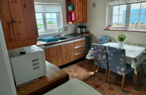 The Beach House Annalong Cosy beachview cottage - Photo 12