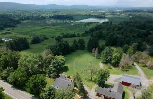 Craftsman Hideaway at the 1841 Farmhouse - Foto 2