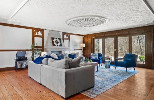 Unique Estate 5 Bedrooms Fire Pit Sleeps 10 - Foto 12