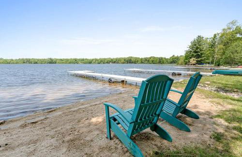 Dog-Friendly Cozy Home with Hot Tub and Lake Access - Foto 14