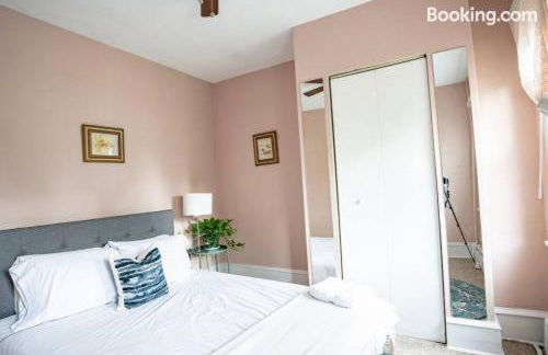 AC 6BR2BA Quiet Island House Near Casinos - Foto 4