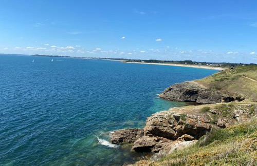 STUDIO Vue Mer plage immédiate - Photo 16