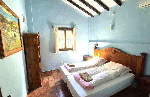 Agro tourism house GAUGUIN with pool Finca el Moralejo TOLOX - Foto 9