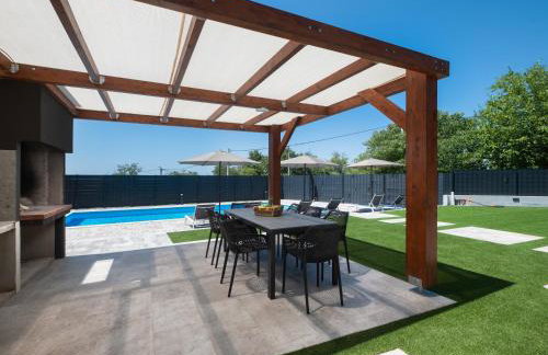 LUX VILLA DUJAM with a swimming pool near Zadar - Foto 12