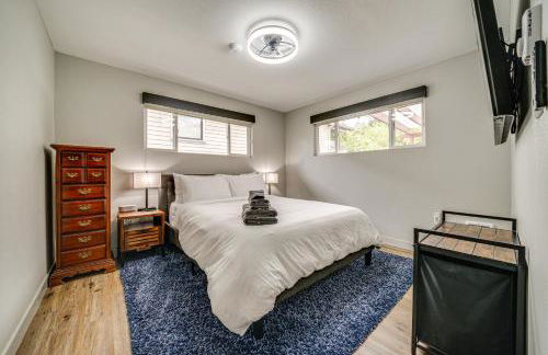 2 Blocks to Beach Park! World Cup HQ in Seattle - Foto 18