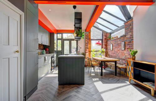 Stunning Garden Home by Levenshulme Station - Pass the Keys - Foto 16