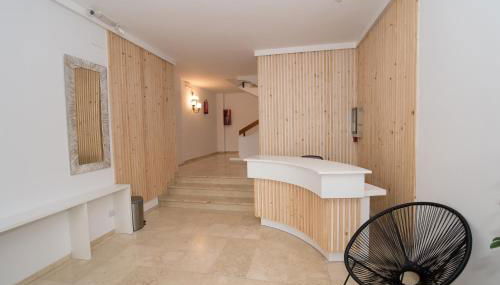 Apartamentos Mestret - Foto 1, Lobby or reception