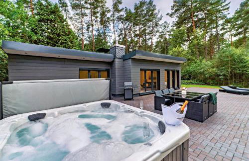 Ferienhaus Waldblick mit Whirlpool und Sauna - Foto 1