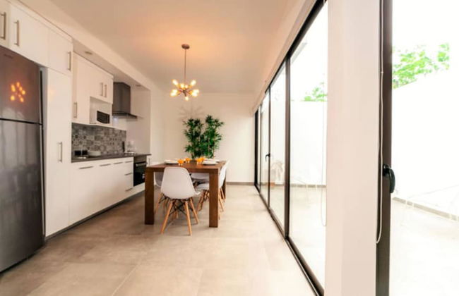 Comfortable, Spacious Penthouse- 2 Bedrooms- 7 People - Photo 20