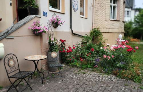 Ferienwohnung in der Kunst und Kultur Villa Bad Steben - Foto 3