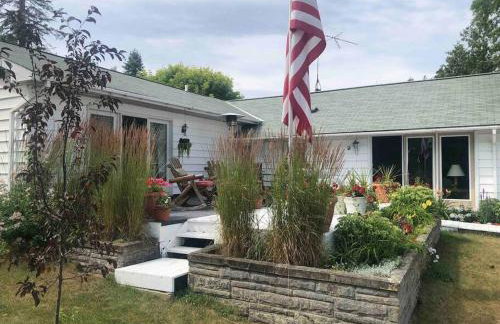 The Huron Hutch - Foto 18