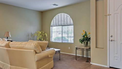 North Phoenix Home with Pool Hike, Swim and Shop! - Foto 4