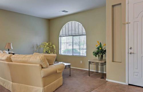 North Phoenix Home with Pool Hike, Swim and Shop! - Foto 4