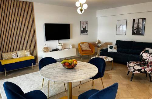 Elegant apartment close to Croisette and Palais de Festival with garage - Foto 3