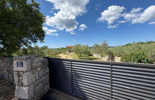 Villa Stone Pearl with heated swimming pool - Foto 48