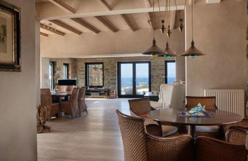 5 bedroom villa with pool, sunset views, direct access to the sea - Foto 42