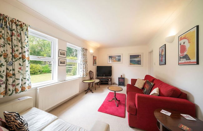 Earnside Cottage - Charming River Views - Foto 24