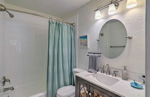 Tampa Bay Area Cottage with Gas Grill and Fire Pit! - Foto 16