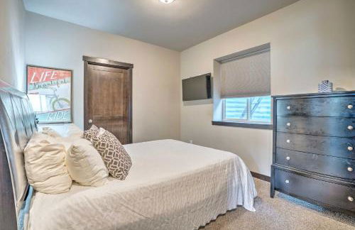 Manson Condo with Pool Access - Near Marina and Town - Foto 14