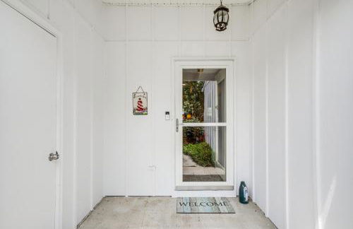 2 Mi to Beach Gem with Enclosed Patio in Selbyville - Foto 25