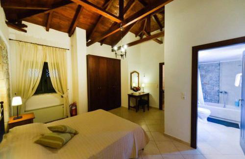 Luxury Villa Nefeli in Stoupa, Private Pool & BBQ - Foto 65