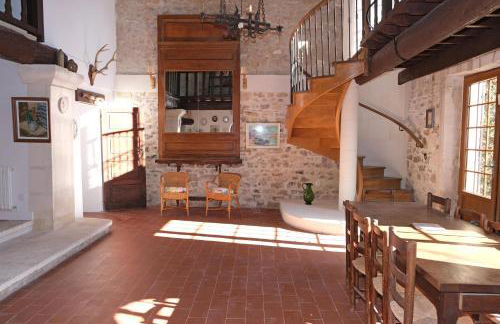 typical mas provençal with swimming pool in a small hamlet near mouriès in the alpilles in provence- 8 persons - Foto 15