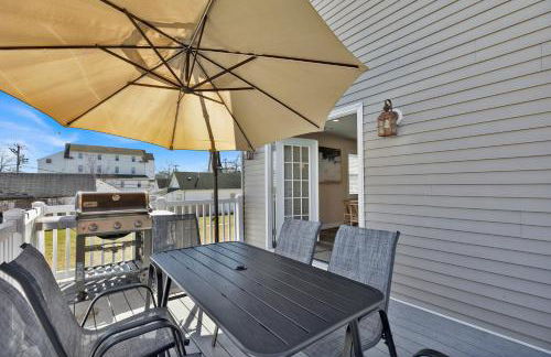 The Seabreeze Haven- Luxury 3BR Coastal Retreat - Near Beach & Free Parking - Foto 25