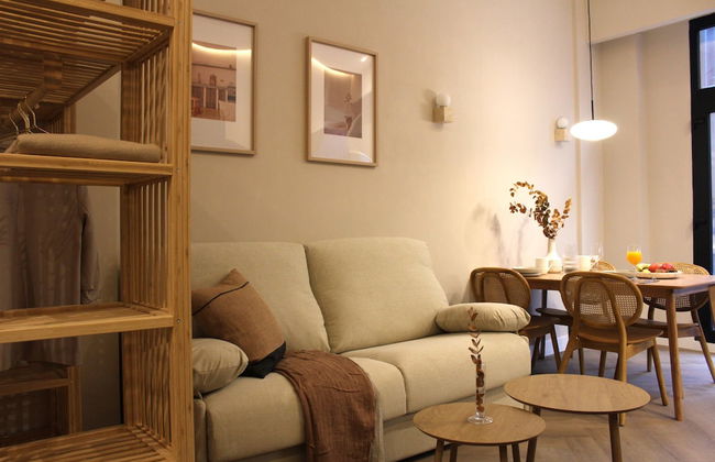 MH Apartments Central Valencia - Photo 4