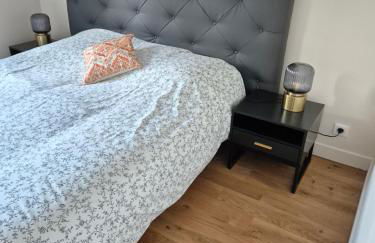 Beautiful apartment, beautiful view, quiet, 6min walk from metro1 and 20min from LOUVRE - Foto 13