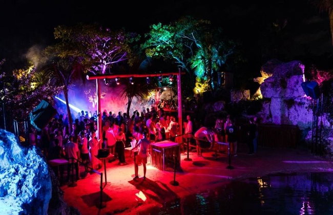 Cenote Party at Maroca – Open Bar + Skip the Line - Foto 1