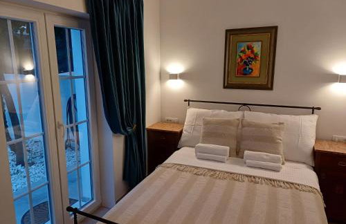 The Three Flowers Pool House - Foto 35