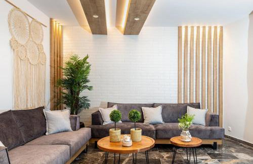 Elegant Roof Deck House with Jacuzzi - Foto 22