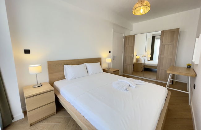 OlivAparts - Photo 8