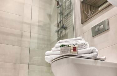 1-BR Flat next to Heathrow Airport London, 3-Beds, Free Parking - Foto 8