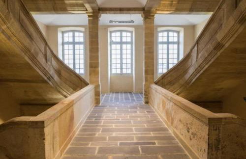 Maison rénovée à Moulins avec jardin et véranda - FR-1-489-469 - Foto 27